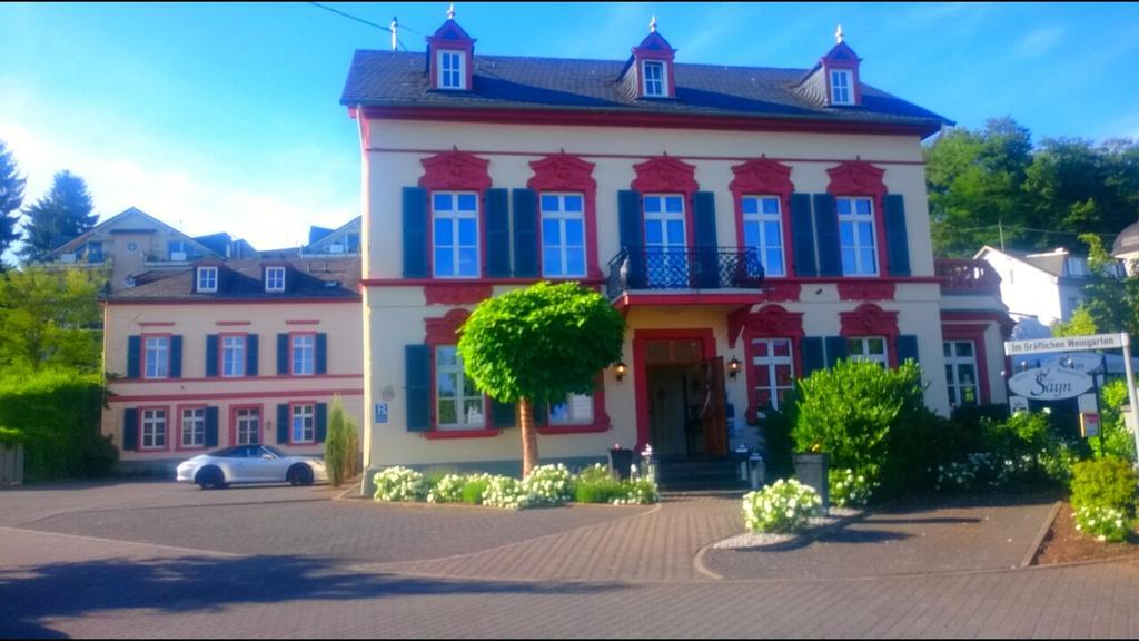 Romantik Hotel Villa Sayn Бендорф Екстериор снимка